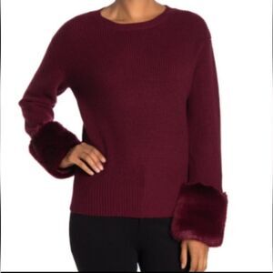 Love Toke Faux Fur Cuff Knit Sweater size L